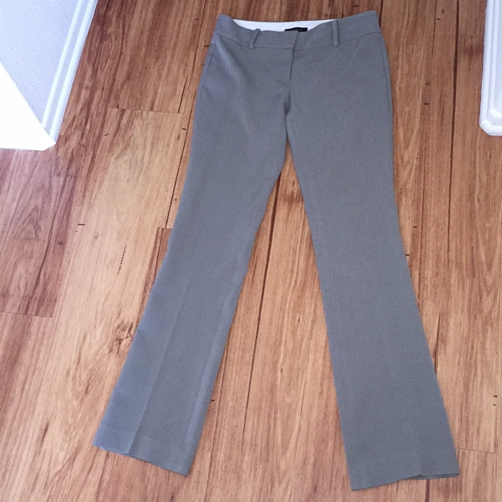 Ann Taylor Classy gray pants